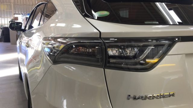 ハリアー・プレミアムコーティング後・助手席側後方より