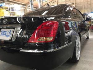 マジェスタ・プレミアムコーティング後・運転席側後方より