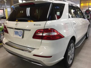 メルセデスベンツML350・プレミアムコーティング後のリアゲート