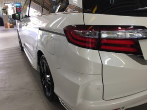 オデッセイ・ハイモースコート・助手席側後方より