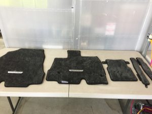 オデッセイ・フロアマットコーティング1