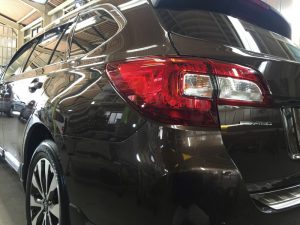アウトバック・プレミアムコーティング後の助手席側後方