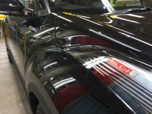 C-HR・ヘッドライトにC-HRの文字