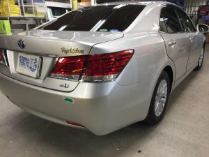 クラウン・ハイモースコート後の運転席側テール周辺