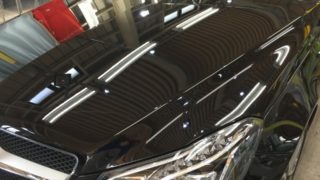 ベンツE・スタンダードコーティング後のボンネット