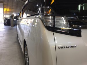 ヴェルファイア・エシュロンゼンゼロ施工後・助手席側後方より