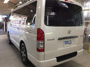 ハイエース・プレミアムコーティング後のリアゲート