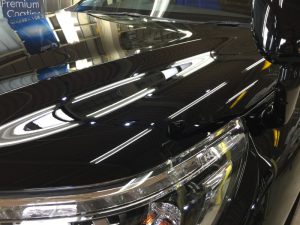 ハイラックス・プレミアムコーティング後のボンネット