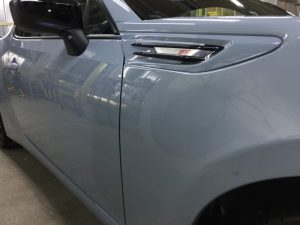 BRZ・エシュロン・ナノフィル施工後の運転席側フェンダー付近