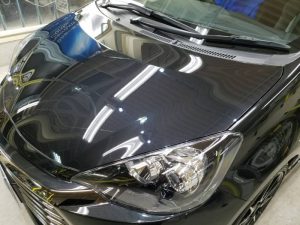 アクア・スタンダードコーティング施工後のボンネット2