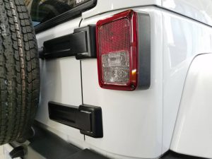 ラングラー・プレミアムコーティング施工後のリアテール付近