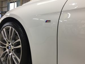BMW3ツーリング・ハイドロフィニッシュ施工後の助手席側フェンダー周り