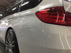 BMW3ツーリング・ハイドロフィニッシュ施工後の施工後の助手席側テール周り