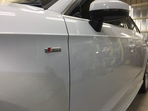 アウディA3・ニューバージョン施工後・助手席側フェンダー付近