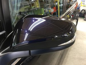 エスクァイア・エシュロンゼンゼロ施工後の助手席側ドアミラー
