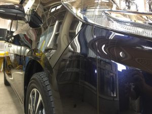 エスクァイア・エシュロンゼンゼロ施工後の運転席側フェンダー付近