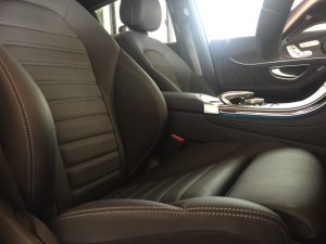 ベンツGLC・インテリアコーティング施工後の運転席2