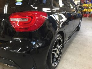 メルセデスベンツA・ハイドロフィニッシュ施工後の運転席側テール付近