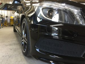メルセデスベンツA・ハイドロフィニッシュ施工後の運転席側ヘッドライト付近3