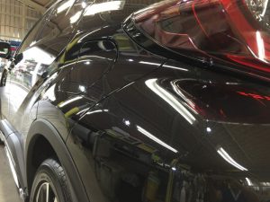 C-HR・プレミアムコーティング施工後の助手席側テール付近