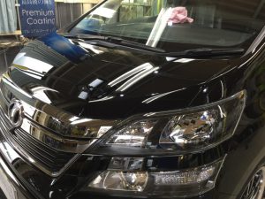 ヴェルファイア・プレミアムコーティング施工後のボンネット