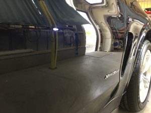 BMW5・エシュロンゼンゼロ施工後の右ドア付近