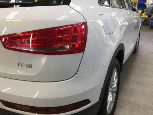 アウディQ3・プレミアムコーティング施工後の右側テール付近