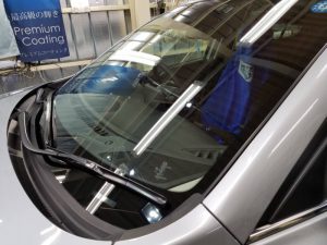 アクセラ・窓ガラスコーティング施工後のフロントガラス