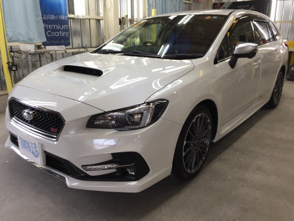 レヴォーグ・ボディガラスコーティング